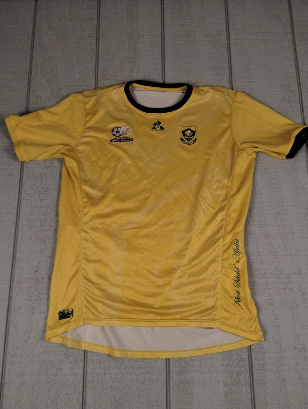 Le Coq Sportif South Africa Football Soccer Jersey Men XL Yellow Sports Athletic